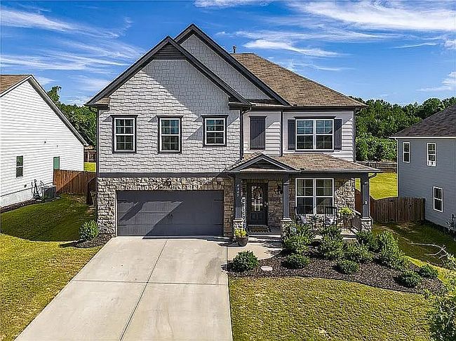 Photo of 4345 Sunflower Cir, Cumming, GA