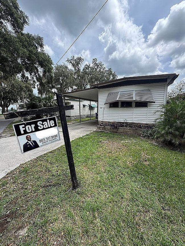 Photo of 42 Bonisee Cir #42, Lakeland, FL