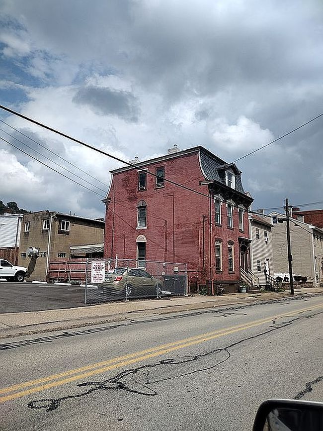 Photo of 222 N Main St, Pittsburgh, PA