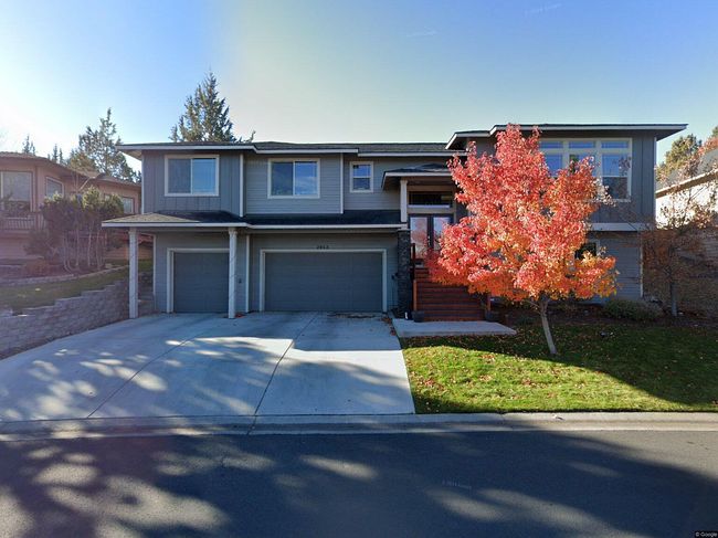 Photo of 2463 Sw Valleyview Dr