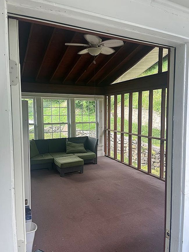 Photo of 135 Westview Ave, Huntington, WV