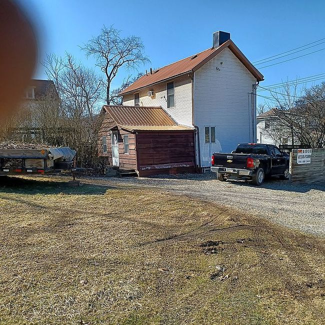 Image of 3875 Daniels Ln