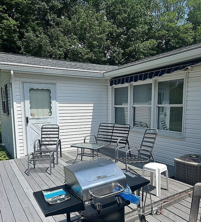 Photo of 4410 Lorna Ln, Erie, PA
