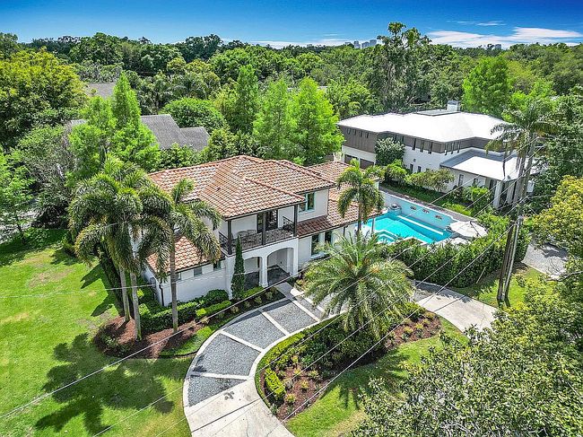 Photo of 2614 Parkland Dr