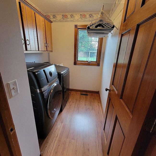 Photo of 124 Robin Dr, Macon, IL