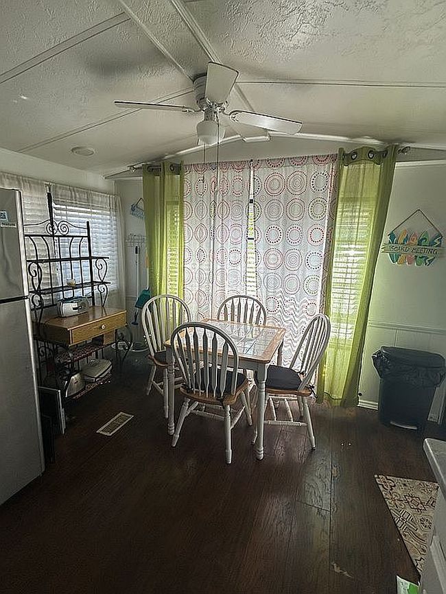 Image of 10521 Scenic Dr #104