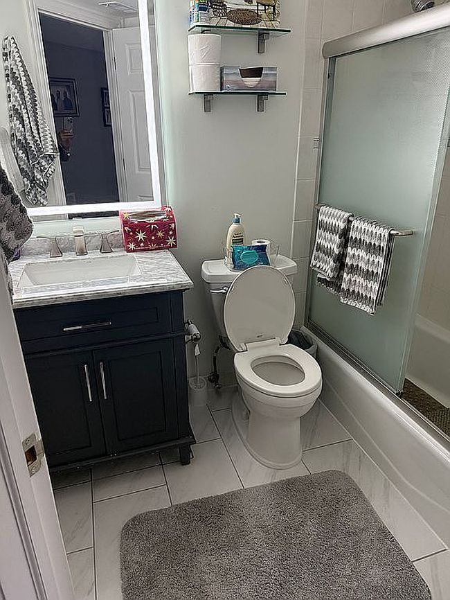 Photo of 820 Graceland Ave Apt 606, Des Plaines, IL