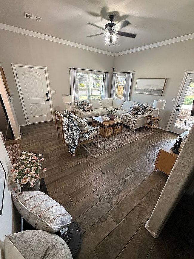 Image of 1701 Whippoorwill Dr