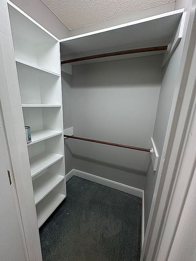 Image of 700 Doreen Ct