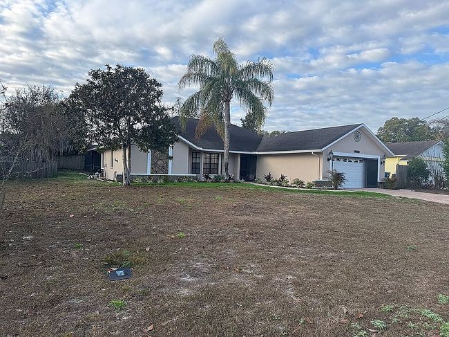 Image of 1382 Aladdin Rd