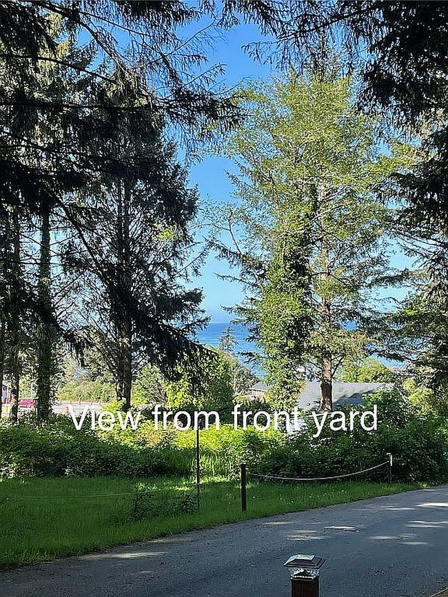 Photo of 17281 Highway 101 N, Smith River, CA