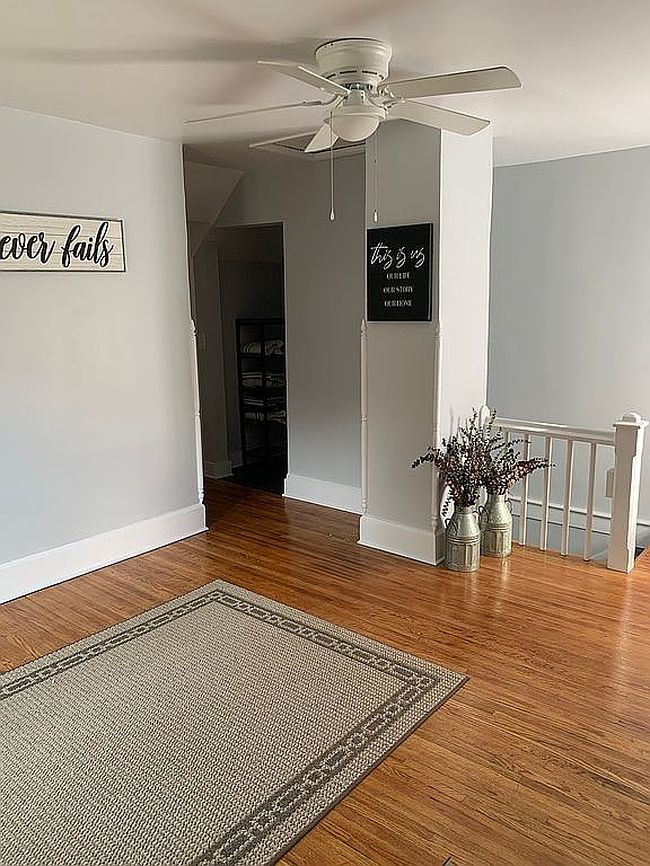 Image of 1106 Avenue C