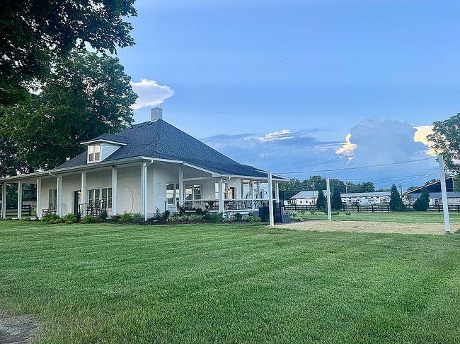 Additional photo 3 of property located at 424 Creekmore Rd