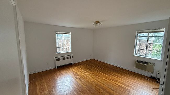 Photo of 28 Troy Dr #B, Springfield, NJ