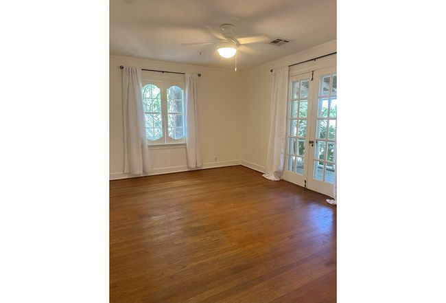 Photo of 1655 Cherokee Pl