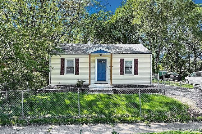 Image of 2714 College Ave