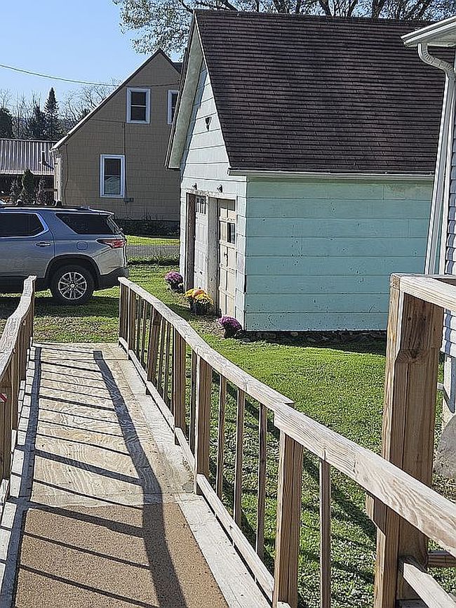Image of 4341 Meads Creek Rd