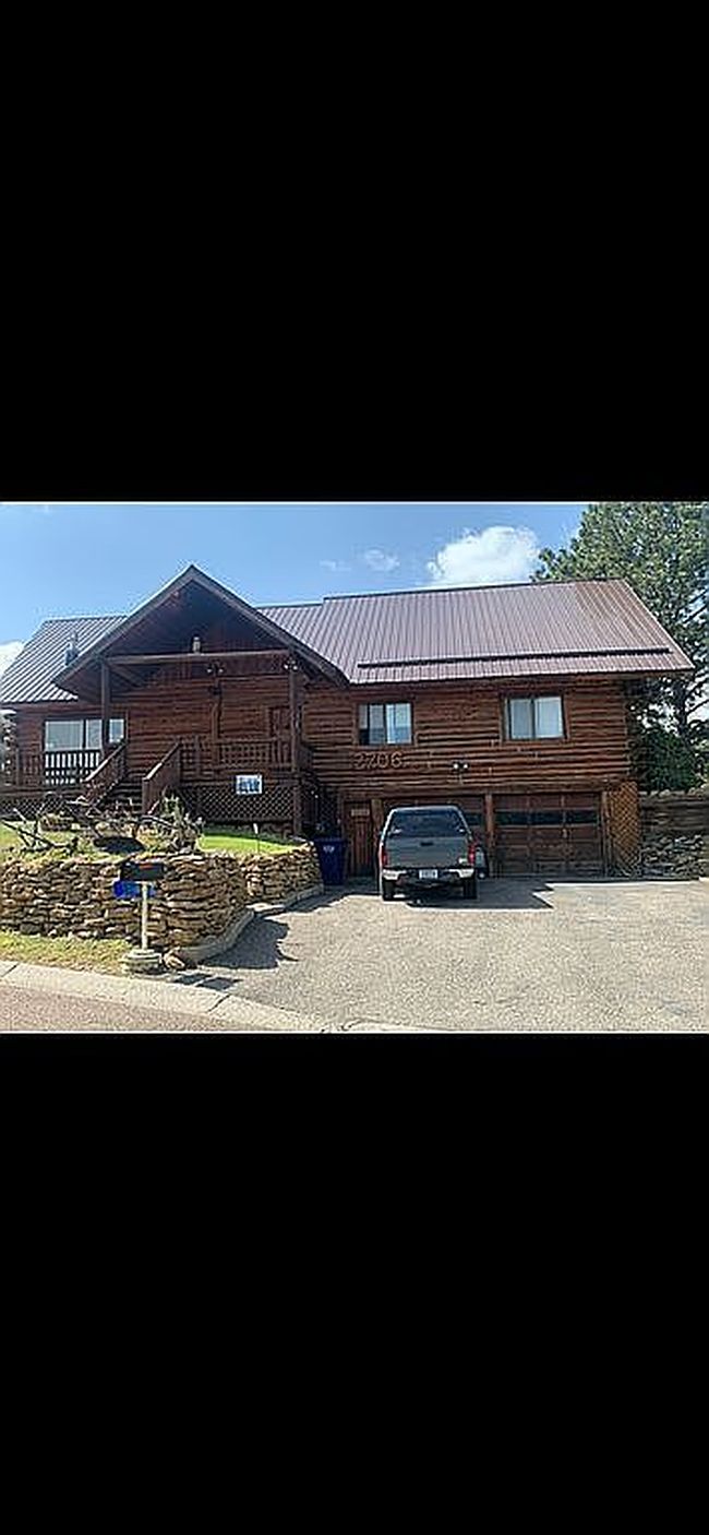 Image of 2706 Ivy Dr