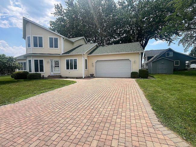 Photo of 2970 N Swift Dr, Port Clinton, OH