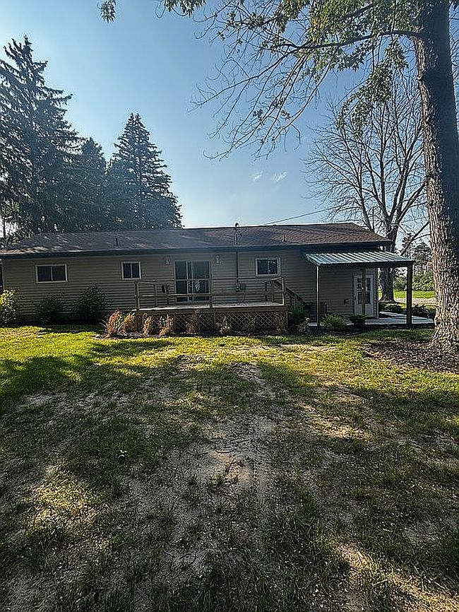 Photo of 3067 W Huron Rd, Standish, MI