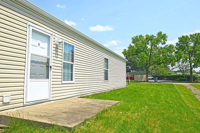 Photo of 705 Cloverleaf Cir, Delmont, PA