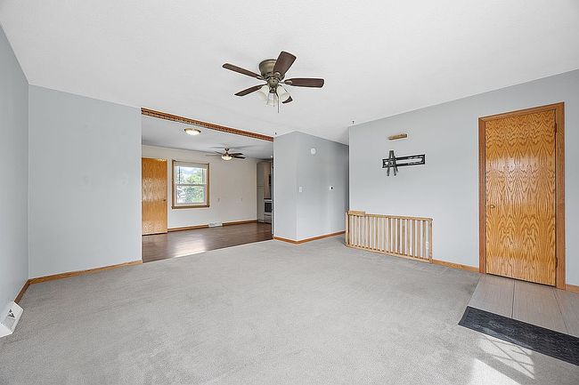 Photo of 408 Cherry Hill Rd Nw, Cedar Rapids, IA