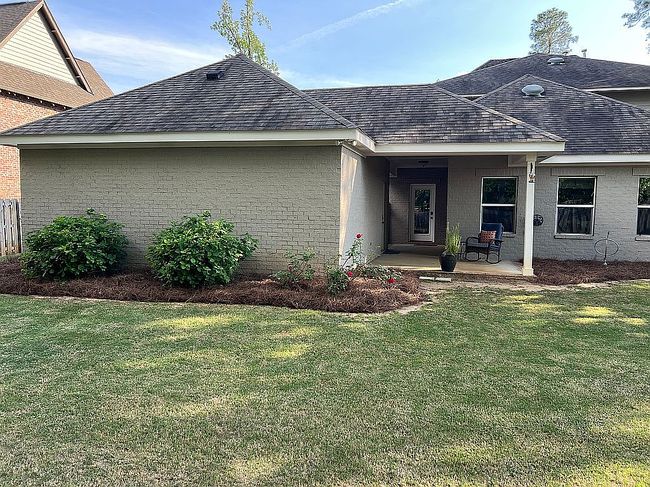Image of 1102 Southridge Ct