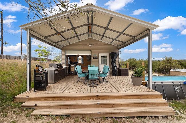 Photo of 2135 Broad Oak Dr, Bandera, TX