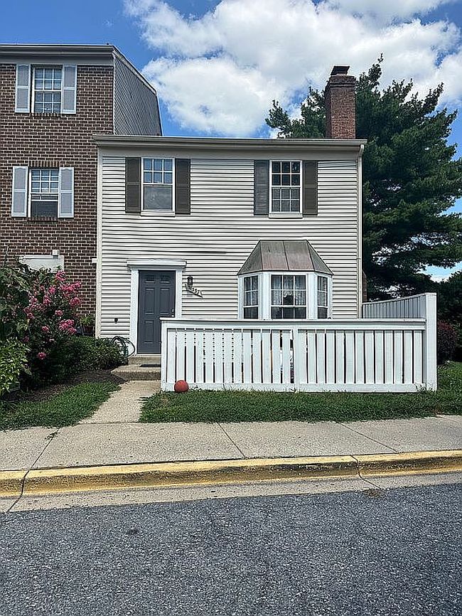 Photo of 11337 Appledowre Way #307, Germantown, MD