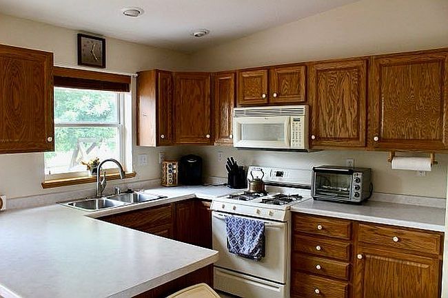 Photo of 112 N Birch Cir, Janesville, IA