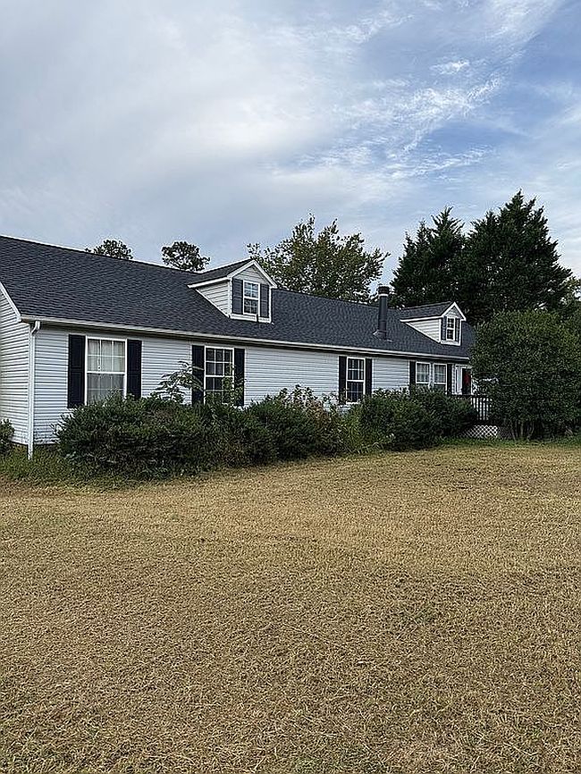 Photo of 130 Sauder Way, Zebulon, NC