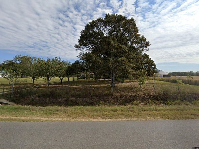 Image of 211 Hubbard Rd