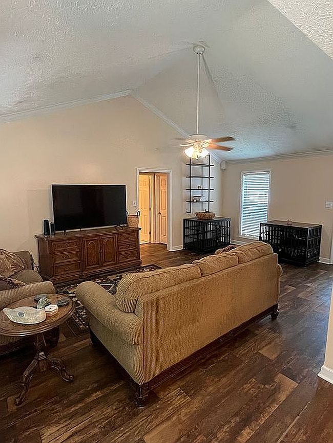 Photo of 370 Center Springs Rd, Somerville, AL