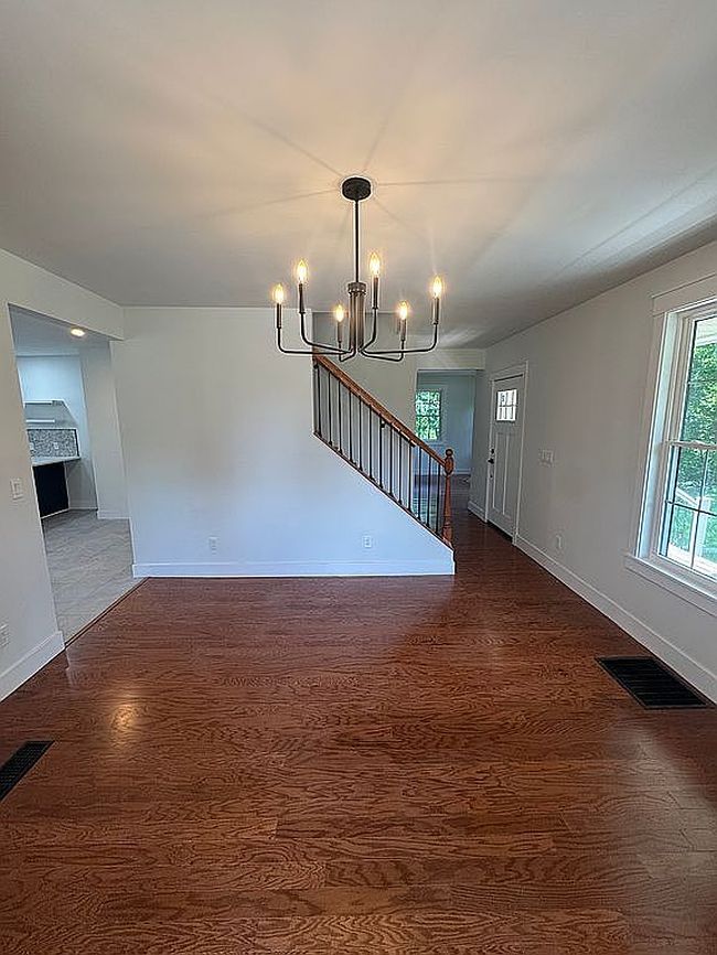 Photo of 1457 New Scotland Rd, Slingerlands, NY