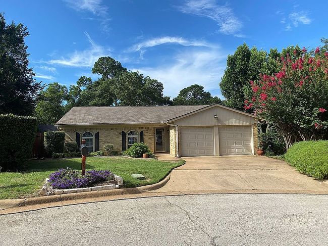 Additional photo 3 of property located at 5422 Sandusky Ct