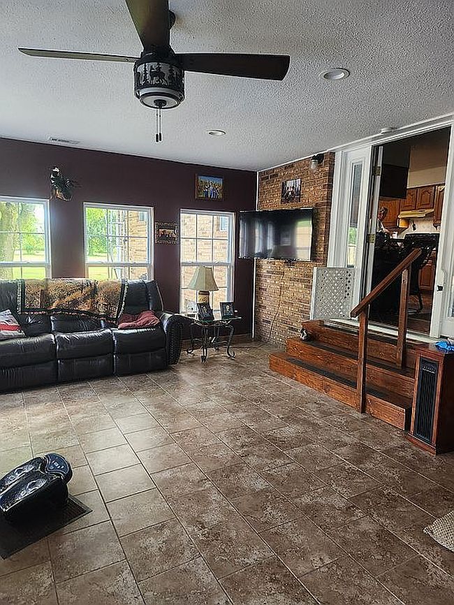 Photo of 853 County Road 257, Neelyville, MO