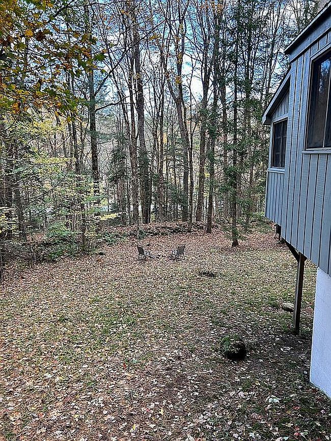 Photo of 11 Frog Holw, Wilmington, VT