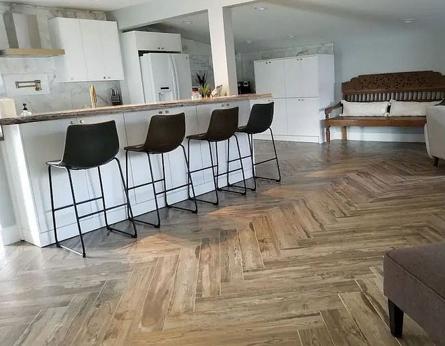 Image of 447 Arricola Ave