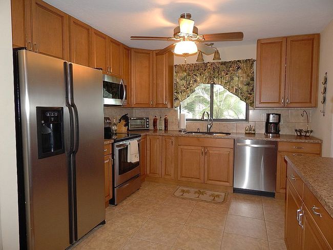 Photo of 1626 Banyan Dr, Venice, FL