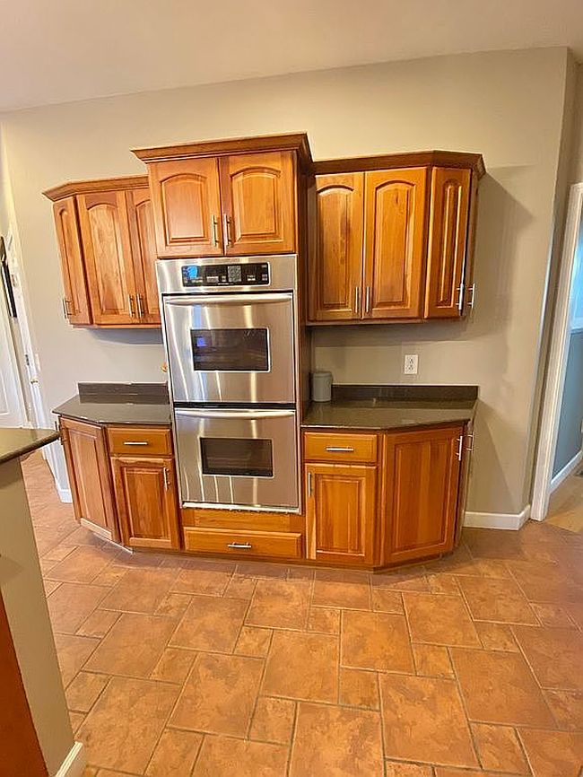Image of 847 Meadowcrest Cir