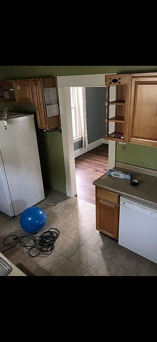 Image of 111 W Texas Ave