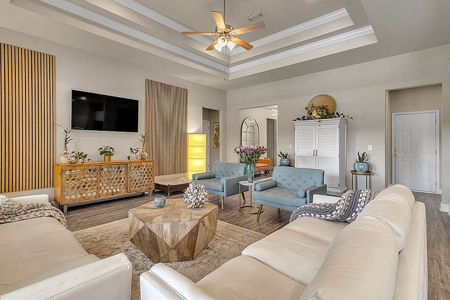 Additional photo 1 of property located at 812 Wedgewood Dr