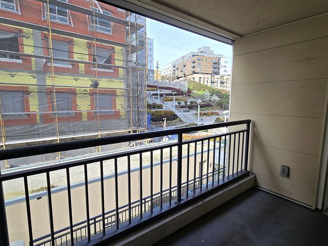Image of 321 10th Ave S