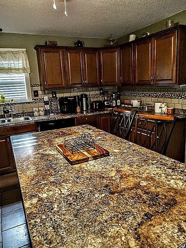 Image of 649 Sugar Hollow Rd