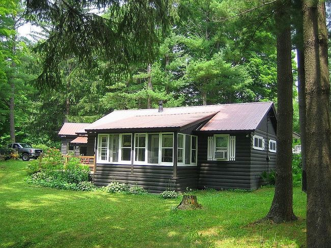 Photo of 3 Pine Knoll Ln, East Berne, NY