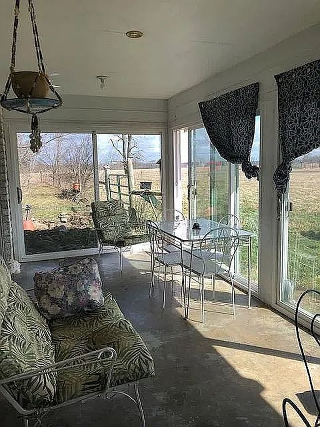 Image of 11699 Rittenhouse Rd