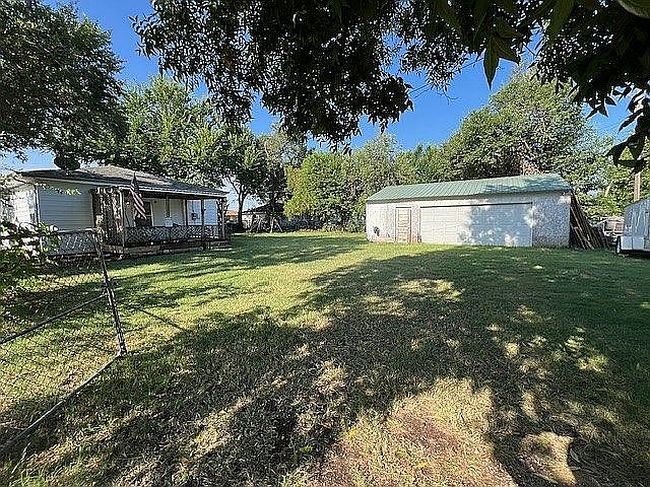 Additional photo 3 of property located at 1001 Sw 58th St