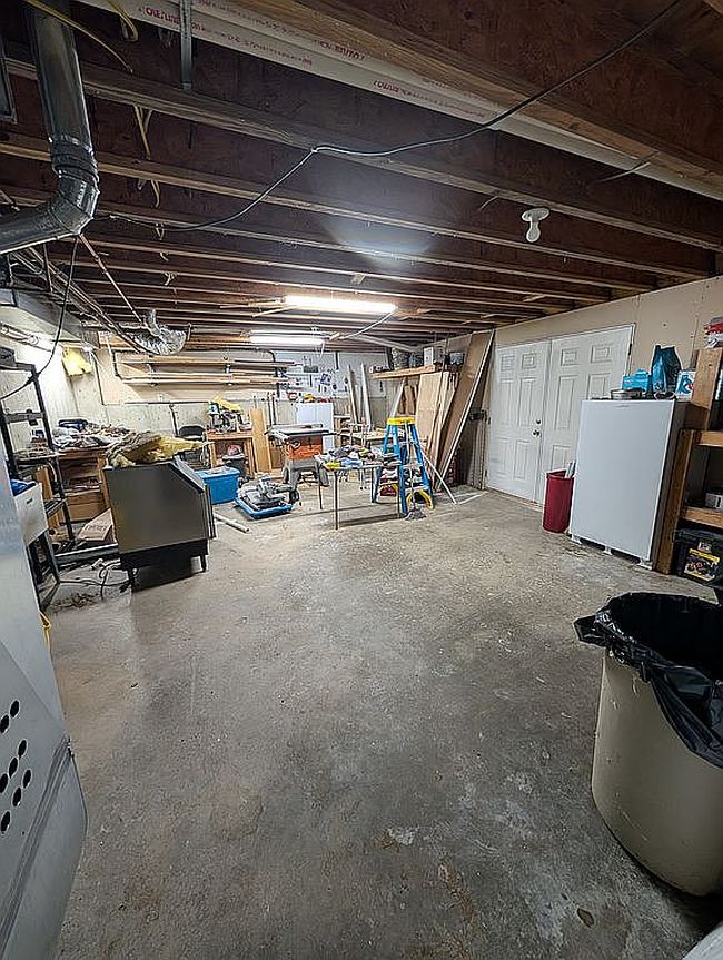 Image of 2037 Treasure Dr