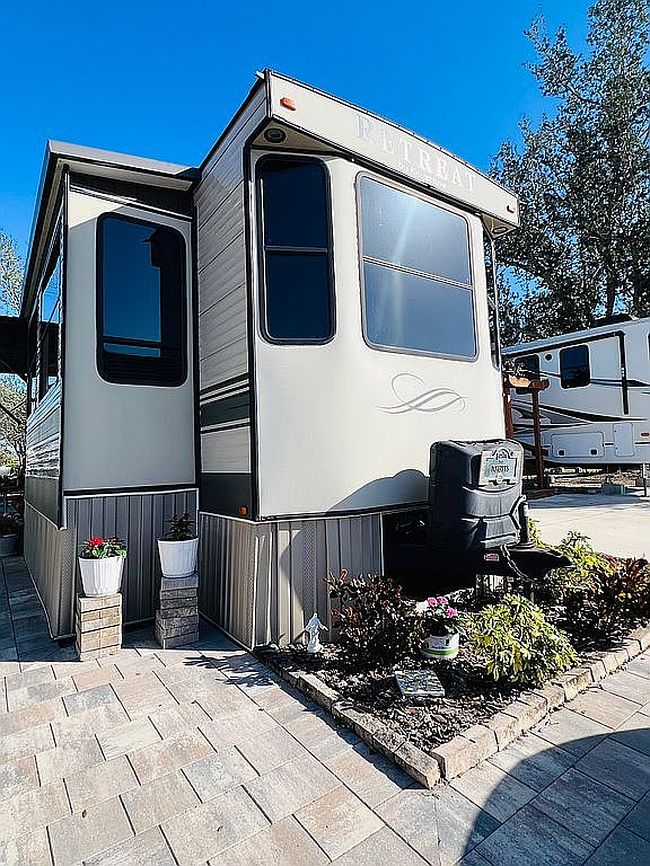 Image of 3737 El Jobean Rd #185