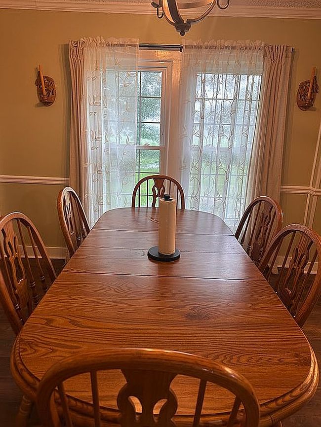Photo of 1085 Purdy Rd